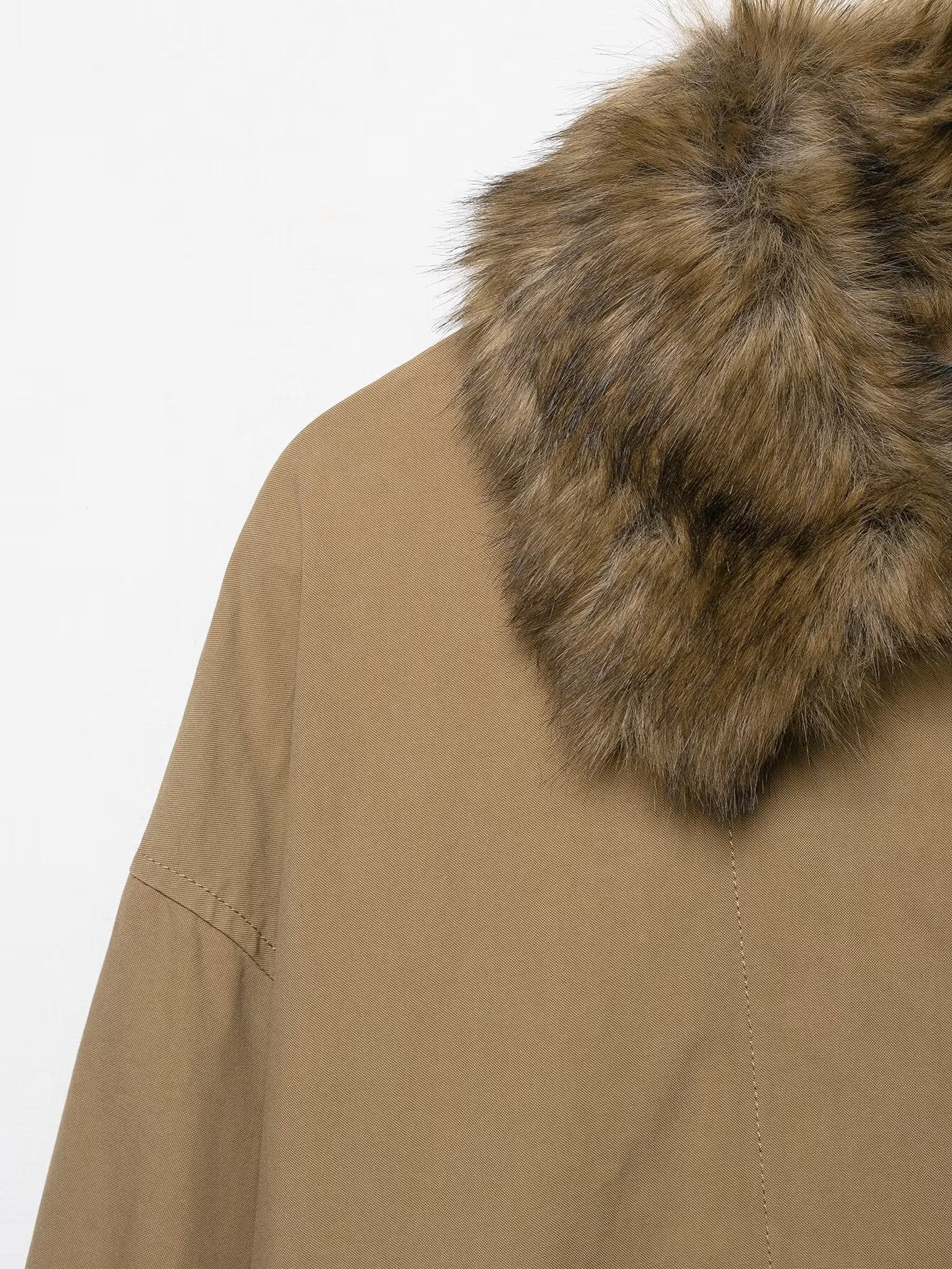 Elegant Langry fur collar bomber jacket in beige with textured fabric and zipper