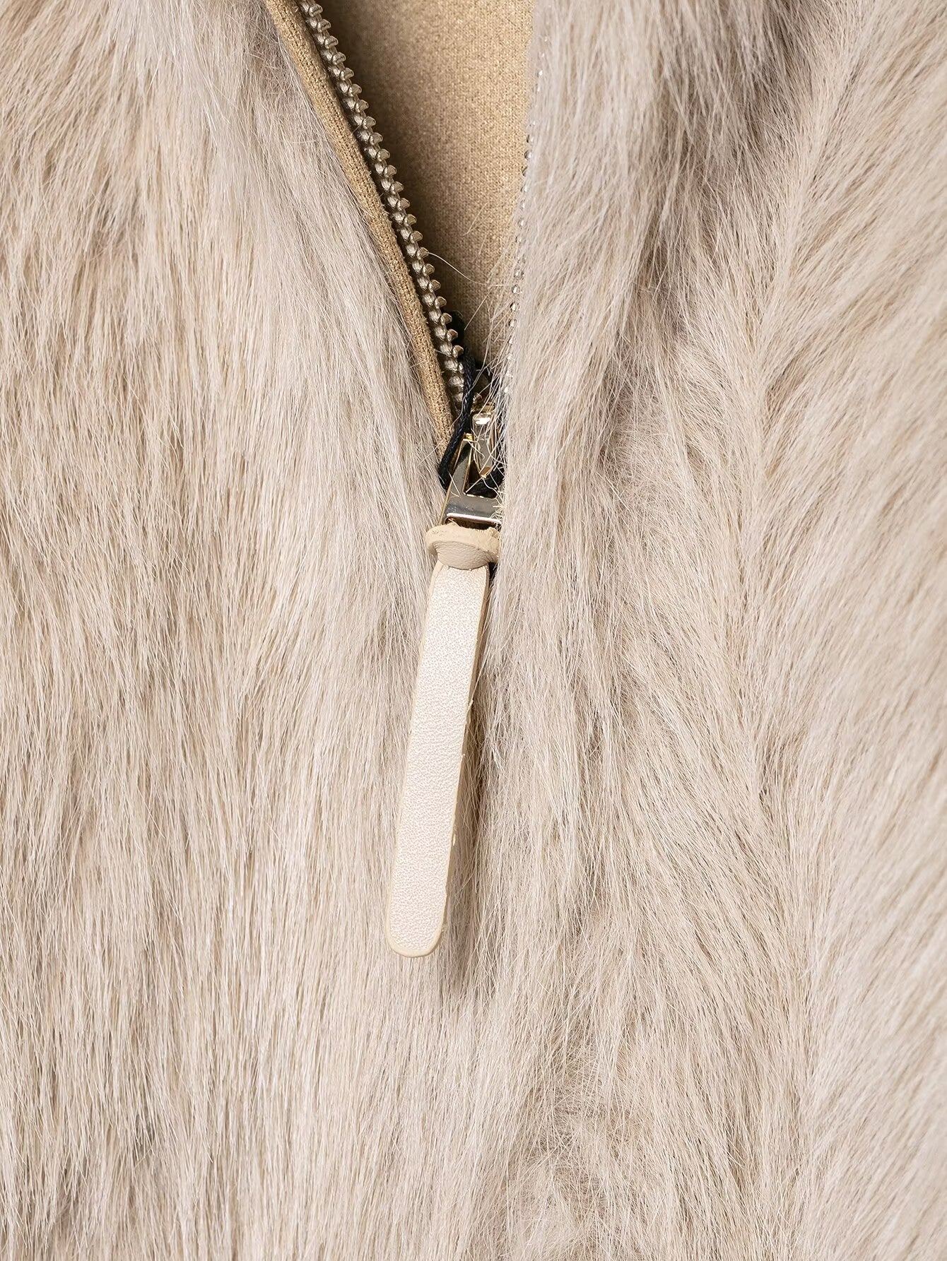 Fashionable Langry beige faux fur vest in warm double-sided wool jacket