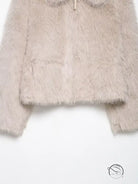 Fashionable langry warm wool jacket in beige faux fur with hood and zipper