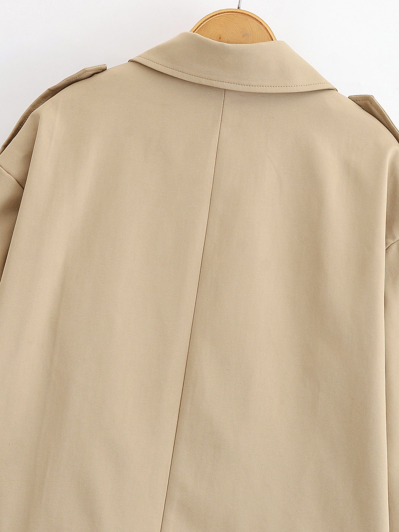 Enchanting Capable Short Khaki Trench Coat in beige with double-breasted closure and epaulettes from Langry fashion ملابس