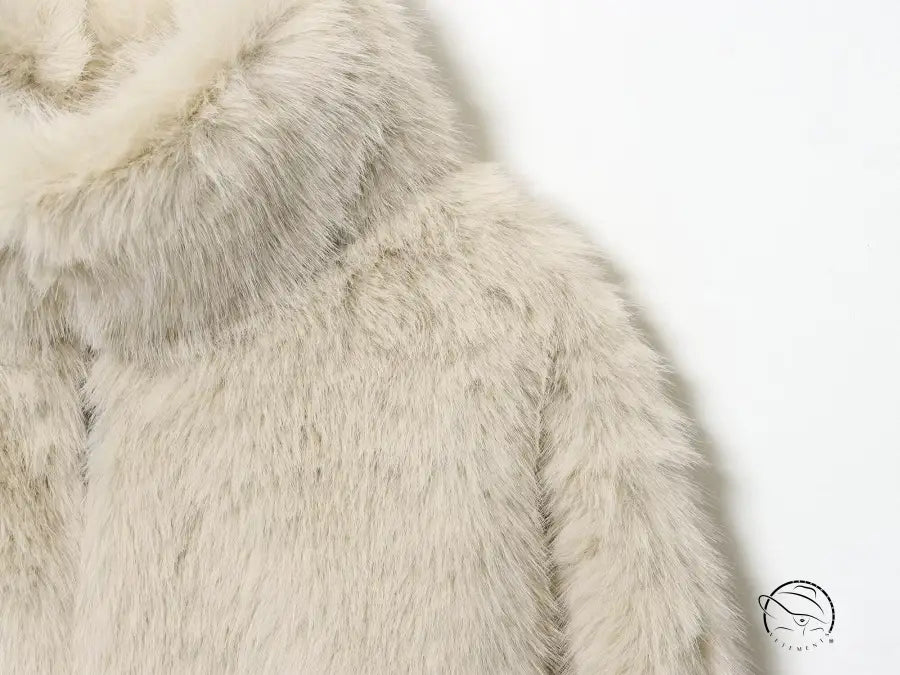 Cream faux fur jacket with hood and textured details in fur effect short coat