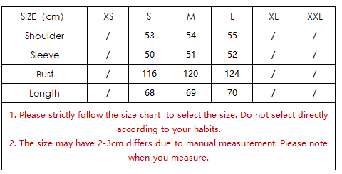 قميص بولو مخطط باللونين الأبيض والأسود مع ياقة