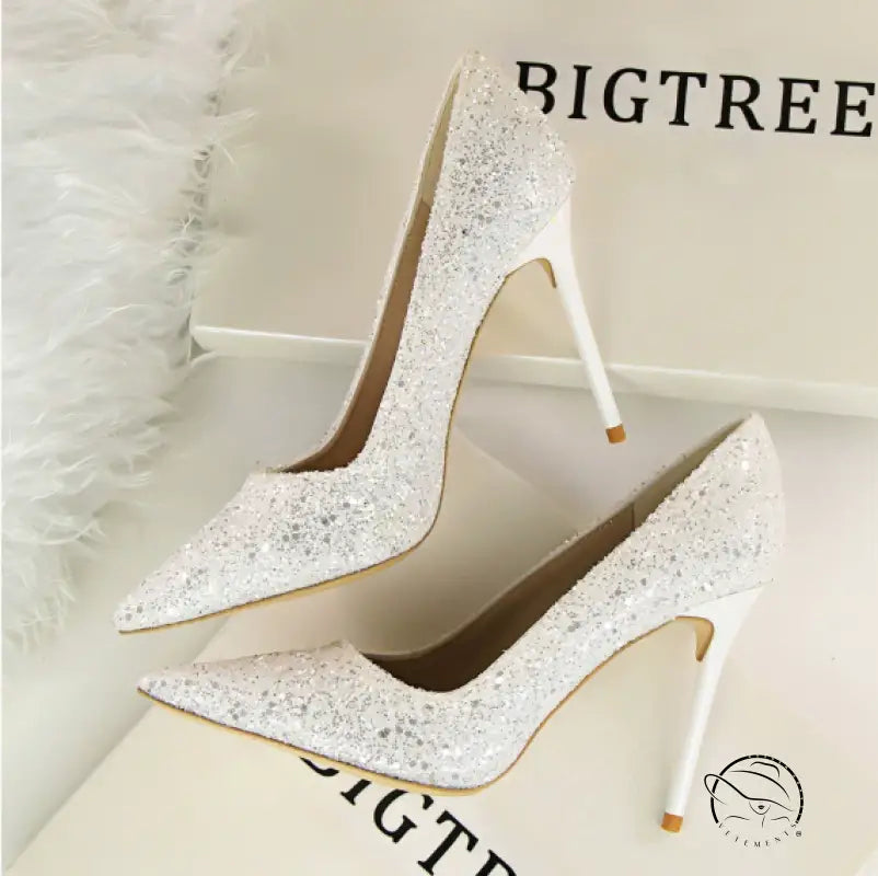 Elegant silver glitter langry fashion high heel pump with pointed toe and stiletto heel