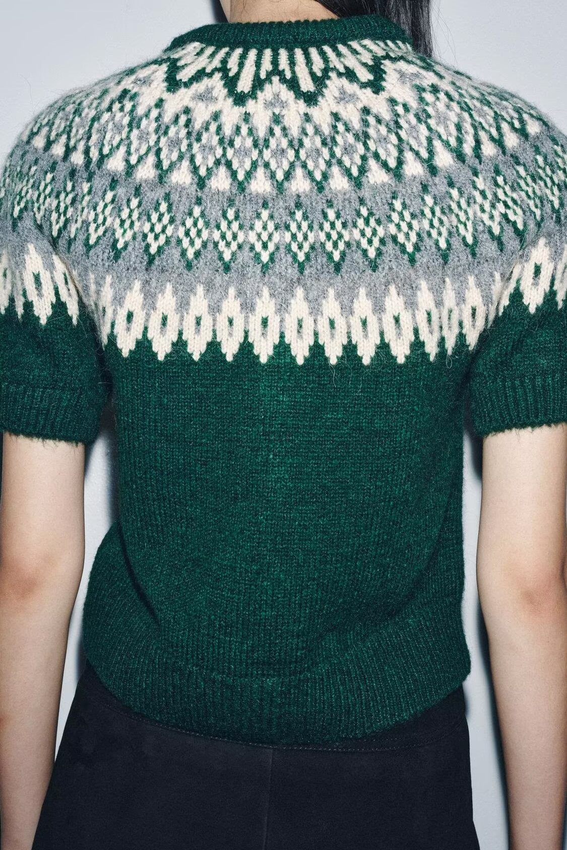 Green and white short sleeve Fair Isle jacquard knitted coat