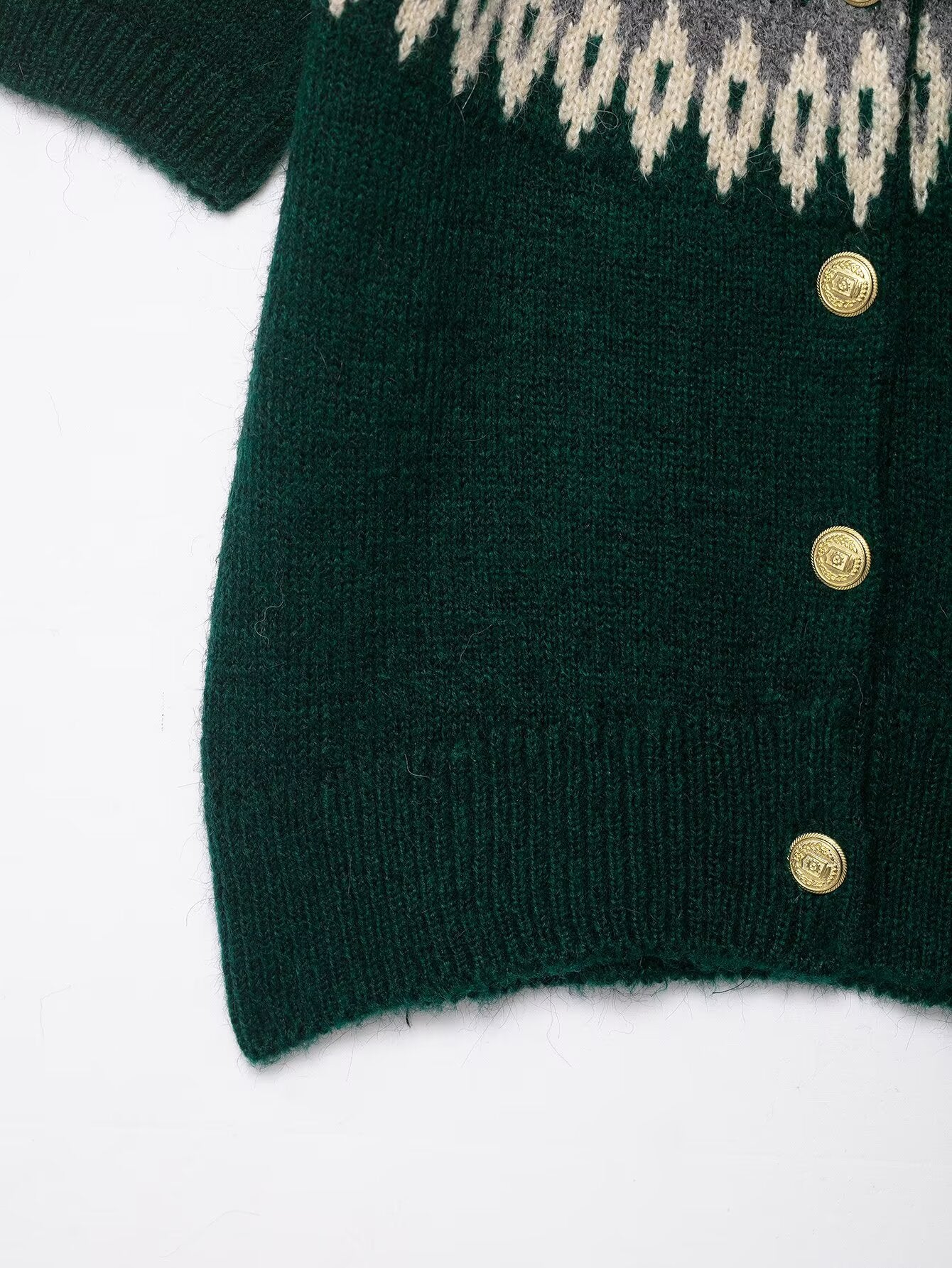 Short sleeve jacquard knitted coat in green white pattern with gold buttons