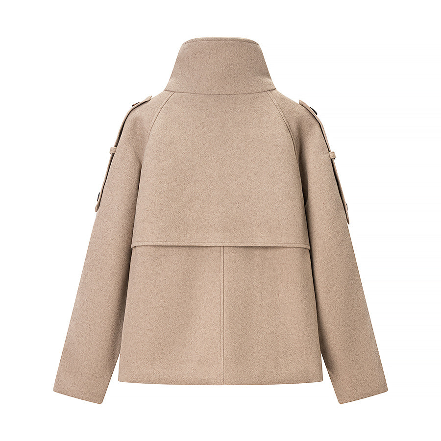 Elegant beige woolen jacket from Langry fashion, double-breasted with epaulettes