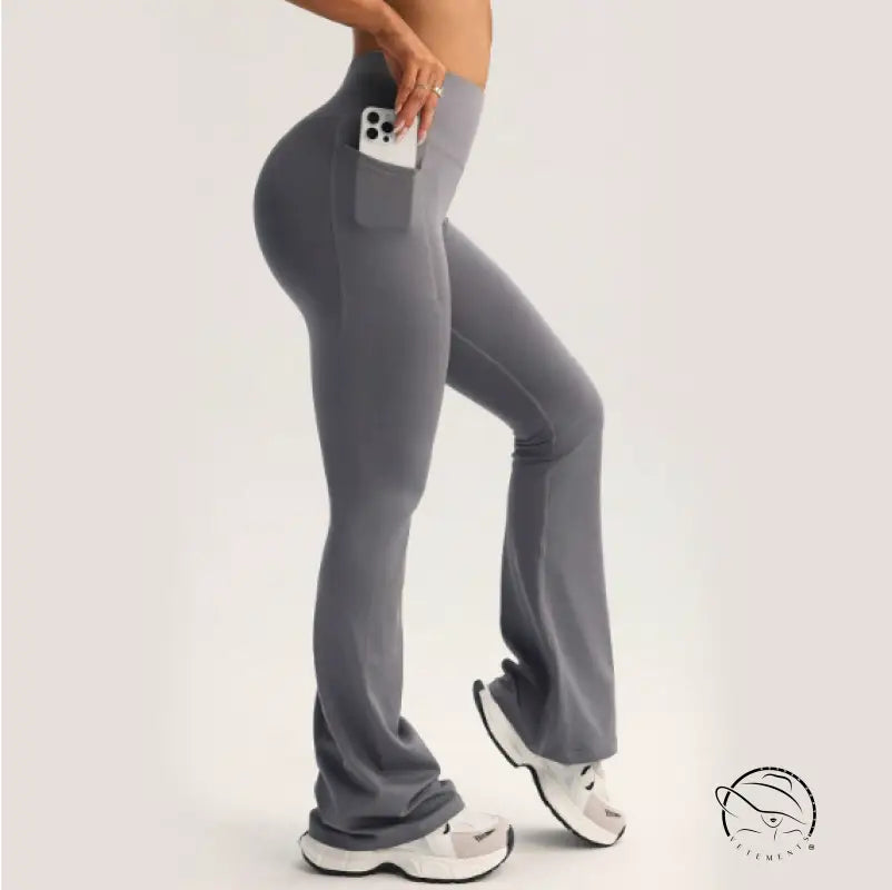 Gray wide-leg high-waisted yoga pants in langry fashion with phone pocket