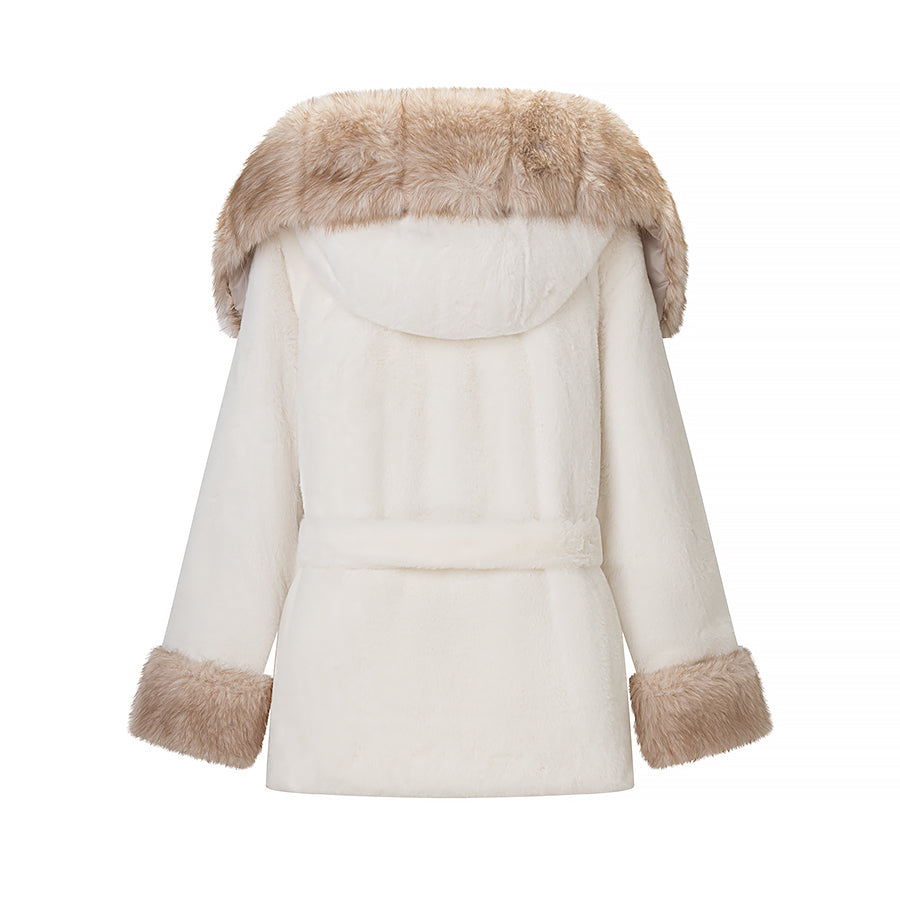 Cream-colored faux fur coat with fluffy Langry fashion hood and cuffs