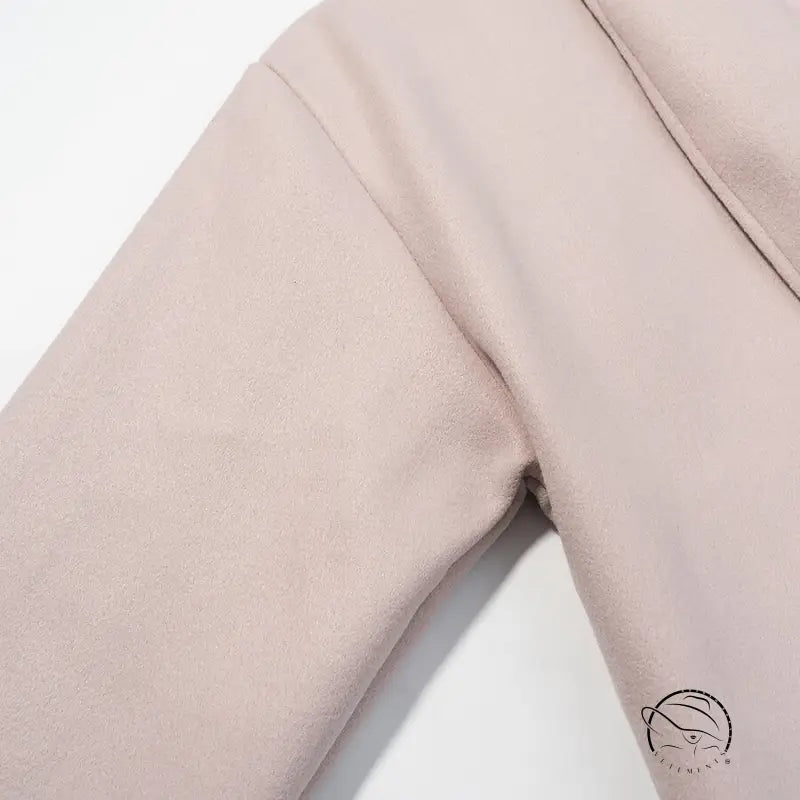 Elegant blush-pink langry fashion wool coat with lace-up waist control