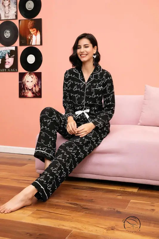 Langry fashion black and white script print pajama set with drawstring waistband