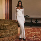 Elegant white lace long sleeve slim dress in fashion style