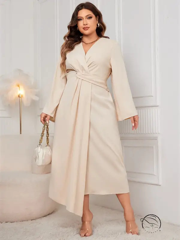 Elegant waist controlled slim dress in light beige v-neck midi style