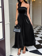 Elegant langry fashion tube top maxi dress in black velvet with pleated skirt