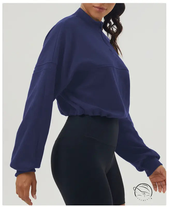 Navy cropped autumn winter thickened sweater with black biker shorts