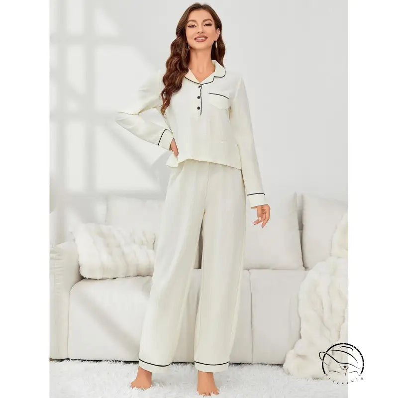 Off-white langry fashion pajamas set with black piping for women