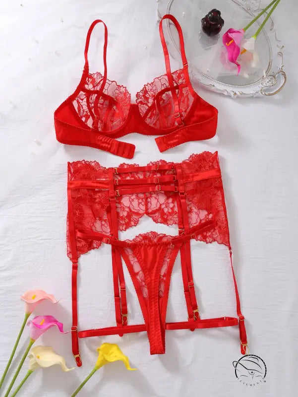 Red lace embroidery lingerie set with steel ring push-up and floral bodice