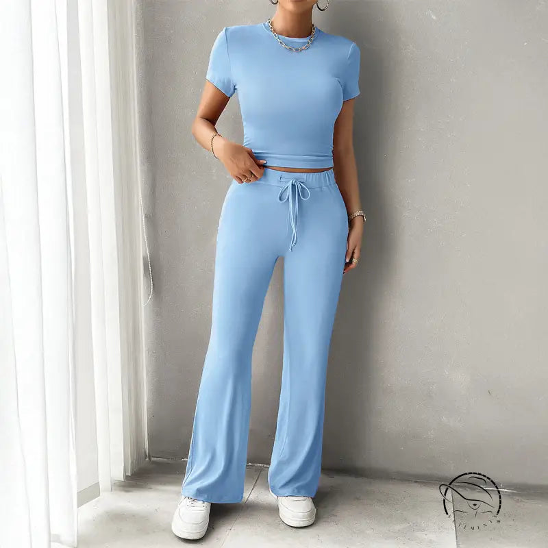 Light blue langry fashion yoga two-piece set with short top and flared pants