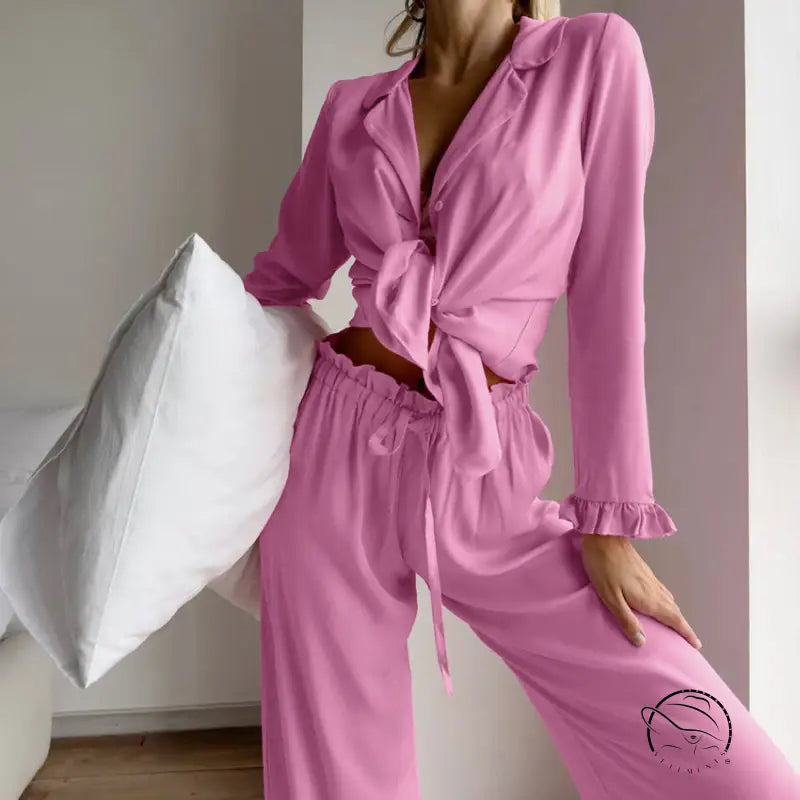 Casual loose comfortable langry fashion pajamas in soft pink satin with ruffles
