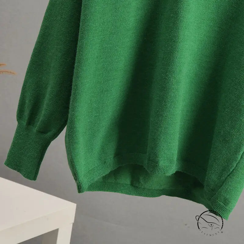 Green long-sleeved Warm Polo Collar Knitted Sweater with ribbed cuffs in langry fashion