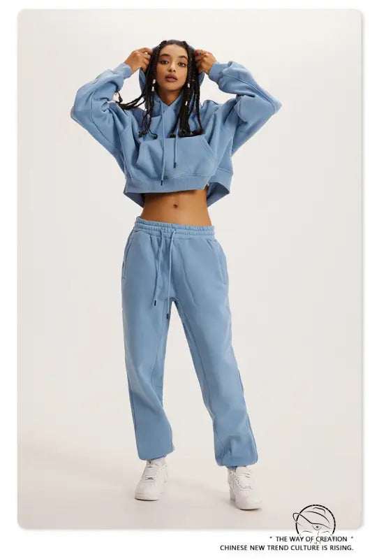 Langry winter retro hooded pullover: light blue cropped hoodie and sweatpants set with white sneakers