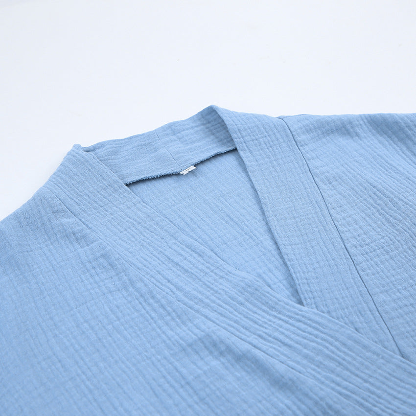 Light blue crinkled pure cotton casual nightgown with V-neck and wrap design