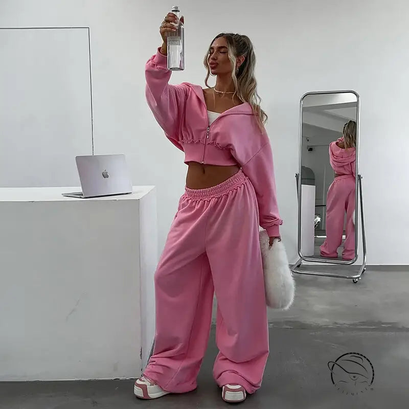 Langry pink cropped hoodie and wide-leg sweatpants fashion set