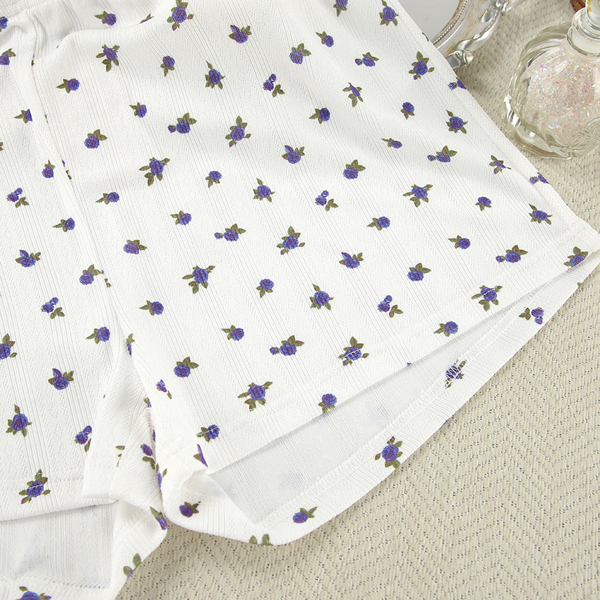 White floral shorts from White Knitted Jacquard Printed Pajamas for elegant fashion and ملابس style