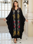 Elegant embroidered Middle East kaftan dress with batwing sleeve length
