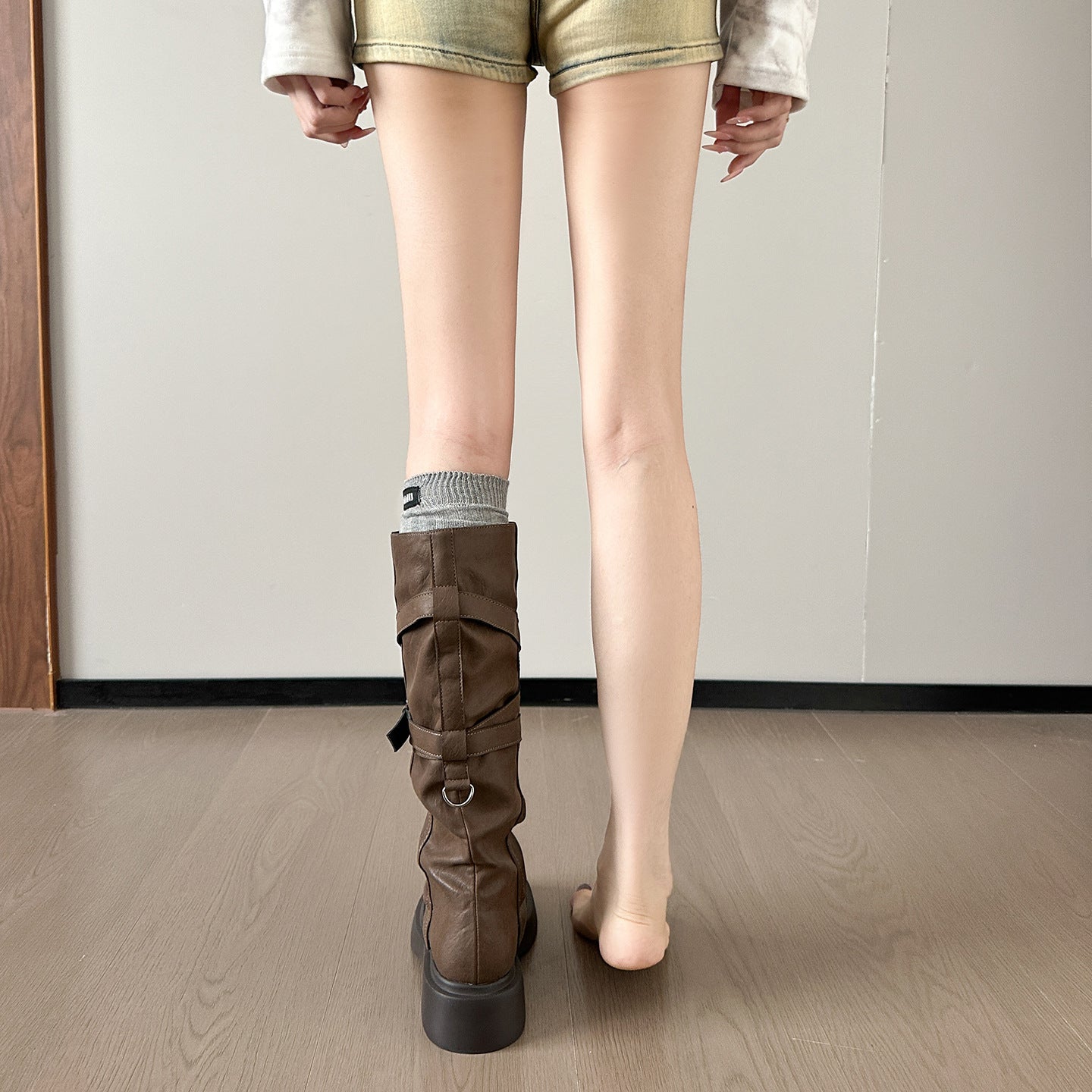 Waste Soil Brown Wrinkle High Tube Pile Long Boots