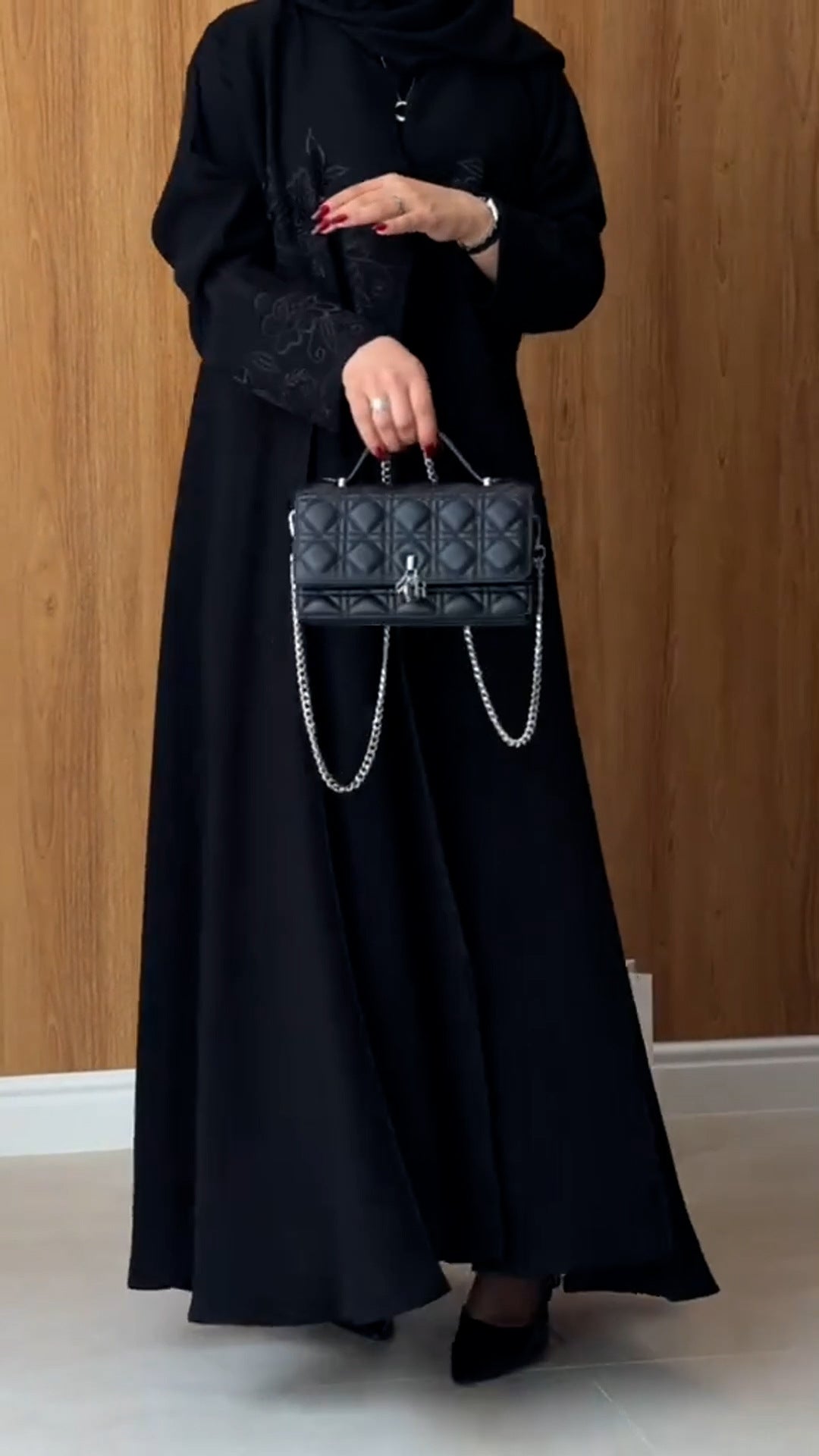 Graceful Embroidery Mid Length Robe Trench Coat