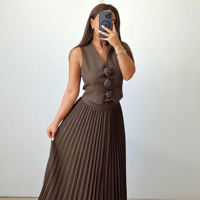 Brown vest and pleated skirt set from Women Summer Sleeveless Vest Heavy Industry collection, fashionable ملابس for women