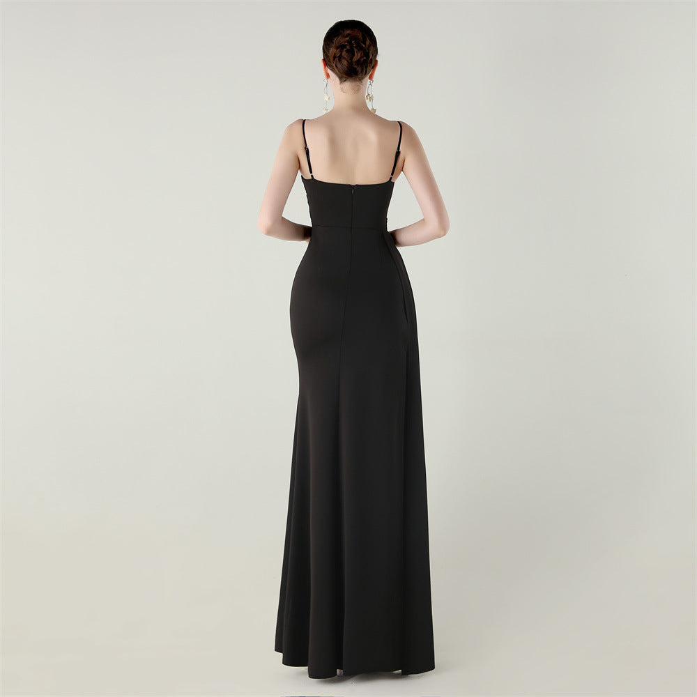 Sleek black langry fashion mermaid gown with high slit, fitted silhouette