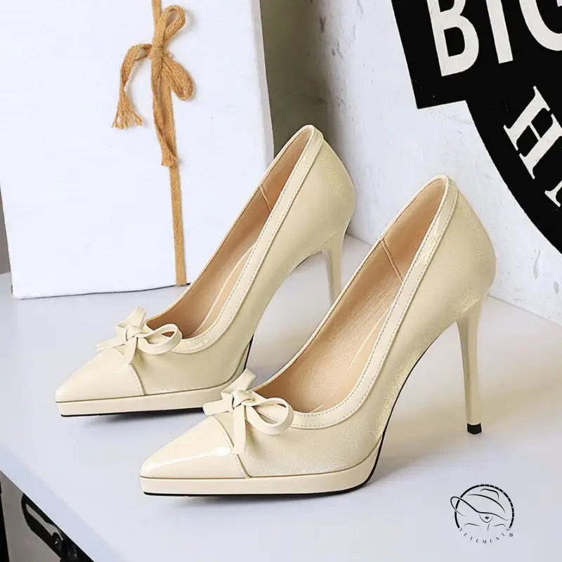 Stitching Pointed Toe Cocktail High Heel