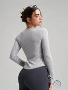 Gray heather langry fashion top for yoga, fitted textured sleeves