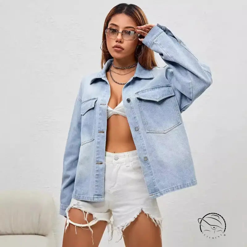 Fashionable light blue langry denim coat with four pockets and buttons