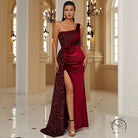 Elegant long sequined sleeveless diagonal collar backless gown with high slit