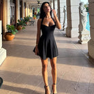 Elegant langry fashion black sweetheart dress with flared skirt