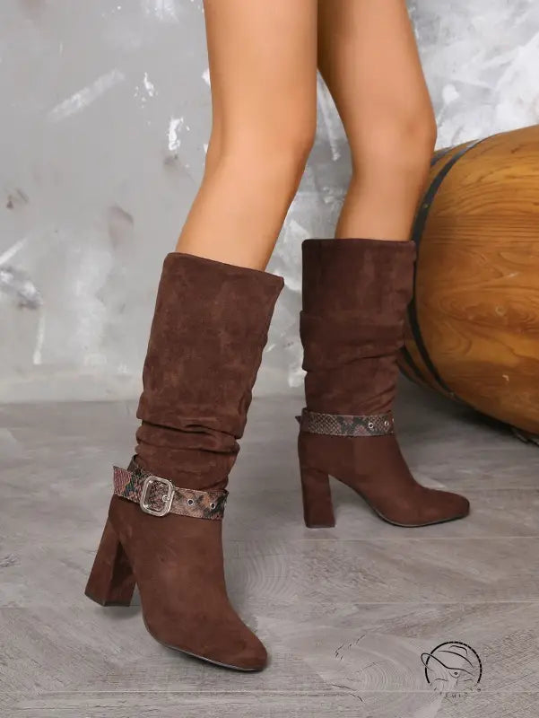 Brown suede langry fashion boots with buckled straps and chunky heels