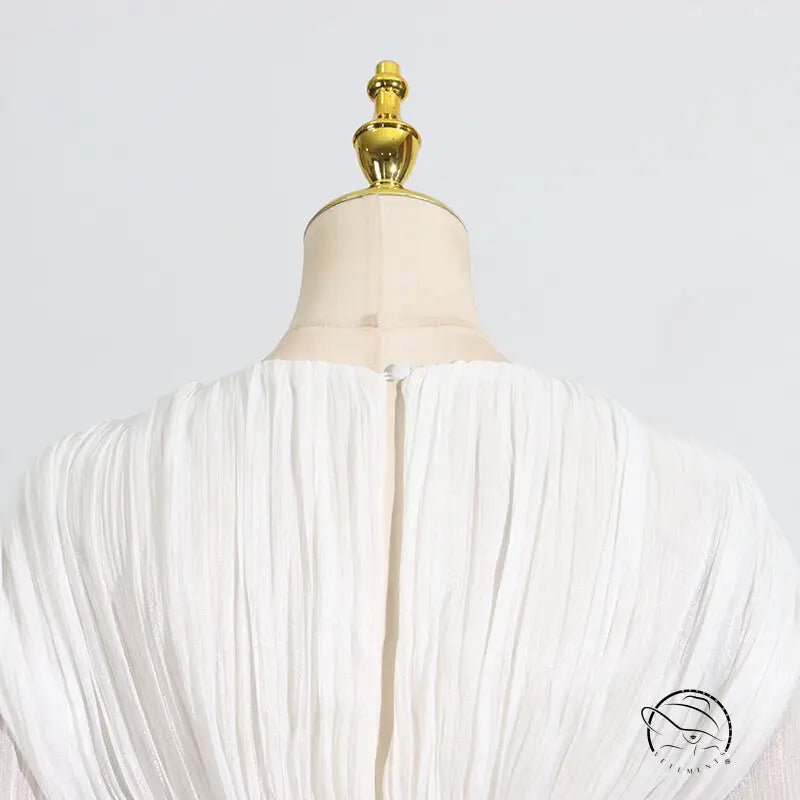 Langry fashion white pleated ruffled short dress with gold zipper and headpiece
