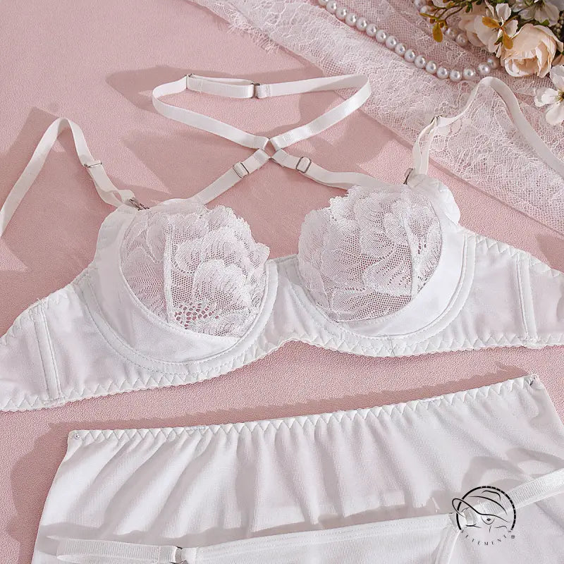 White lace Sao Three Point Teasing Lingerie bra with floral embroidery
