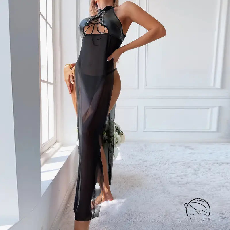 Elegant langry black lace-up maxi nightdress with sheer mesh panel