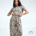 Slim fit leopard print women’s two-piece loungewear set