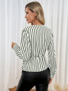 Casual Office Shirt: Striped Langry Fashion Blouse with Fitted Waist