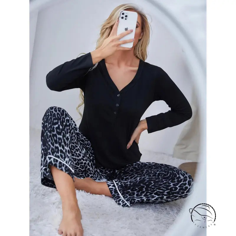 Black langry fashion leopard print winter pajamas with white piping
