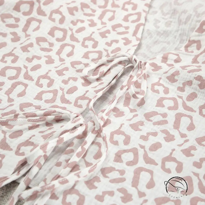 Pink and white leopard print ruffled short sleeves pajamas trousers