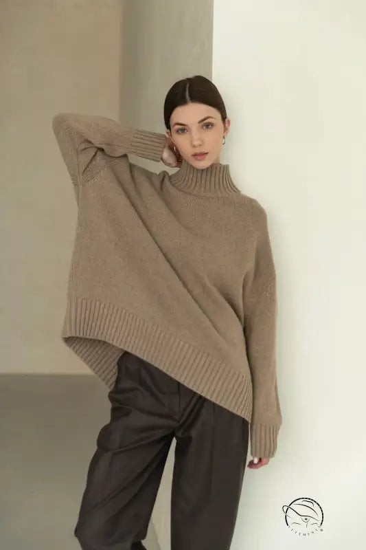Oversized beige turtleneck sweater in Langry winter fashion knitwear