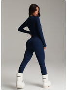 Navy blue quick-drying yoga wear with fur-lined boots, Langry fashion ملابس