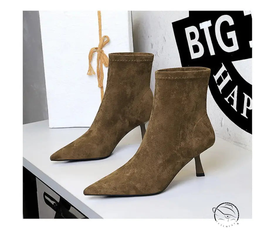 Langry fashion brown suede ankle boots with pointed toes and thin heels