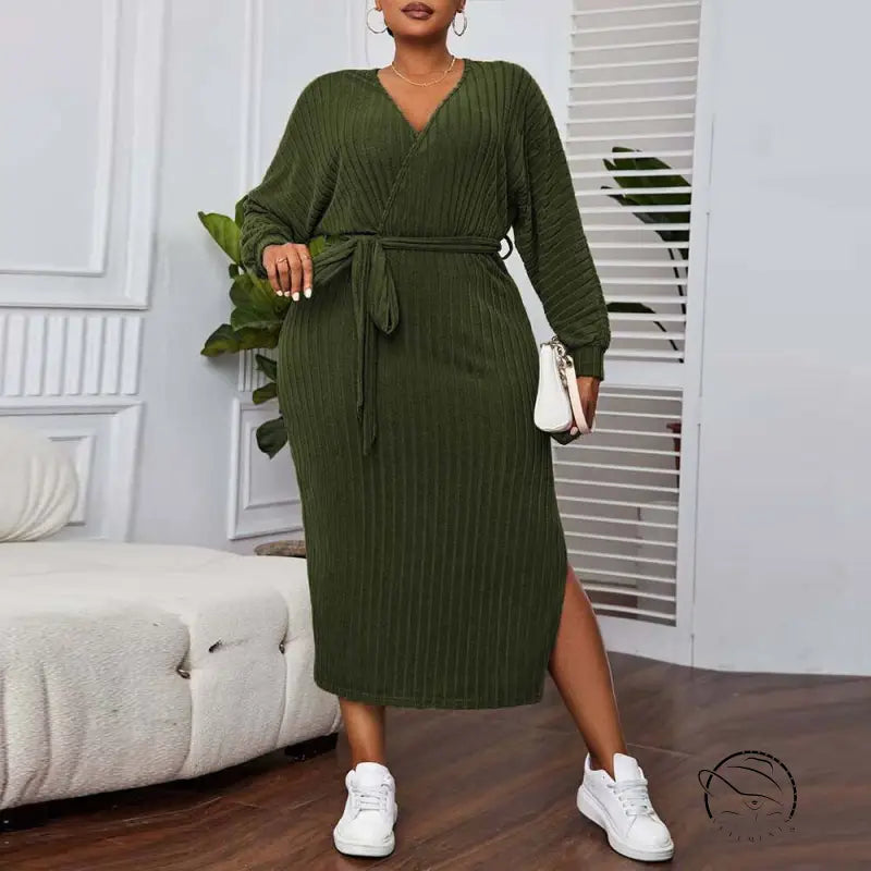 Elegant A-line midi dress in dark olive green ribbed knit with V-neck and side slit