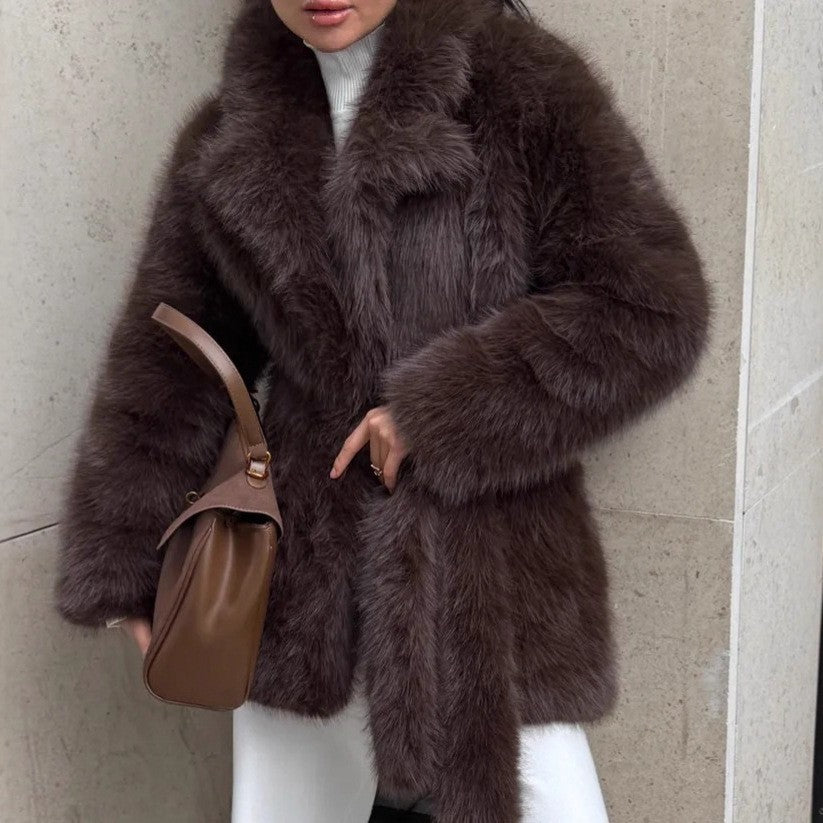 Brown faux fur coat with high collar and long sleeves in Langry fashion